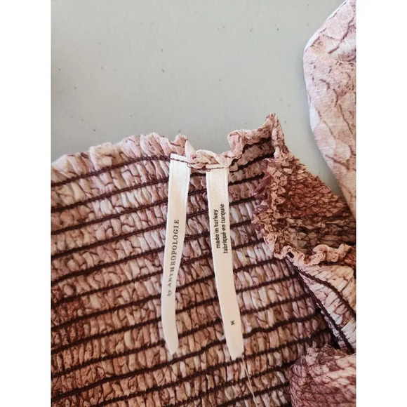 NWD By Anthropologie Short-Sleeve Tiered Midi Dress Size M Neutral #9D413 - Picture 9 of 13